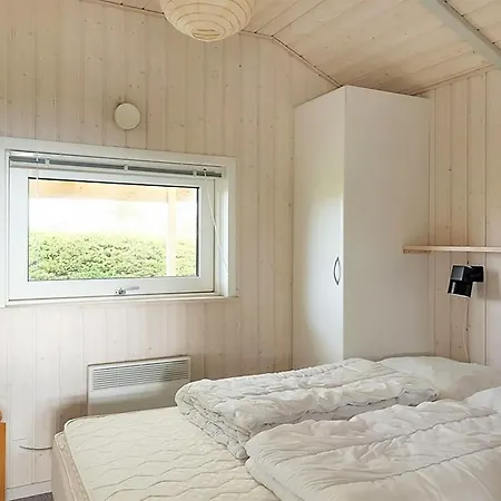 Stenkil - 250m From The Sea By Interhome Feriehus *